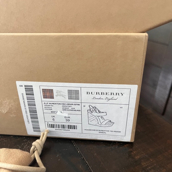 Burberry wedges - Picture 4 of 4
